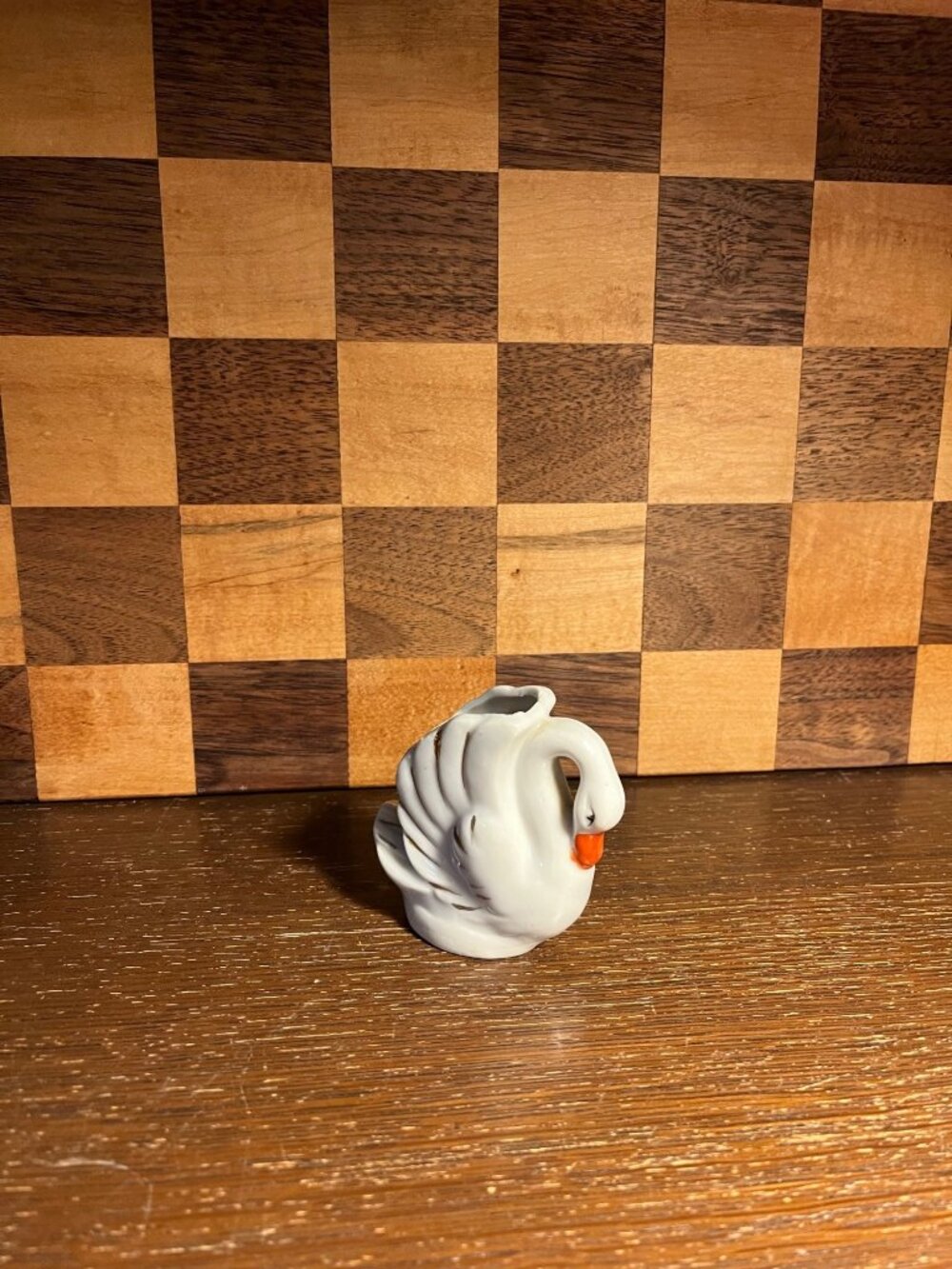 Vintage White Swan Bud Vase Labeled Occupied Japan